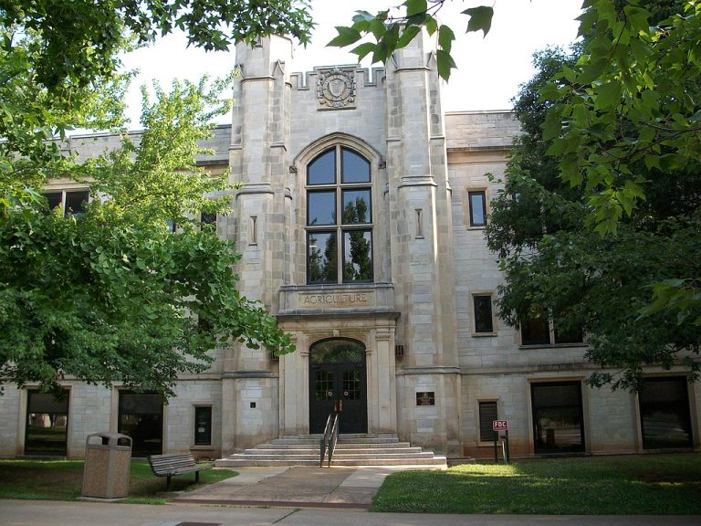 University of Arkansas Agriculture Building 768x576